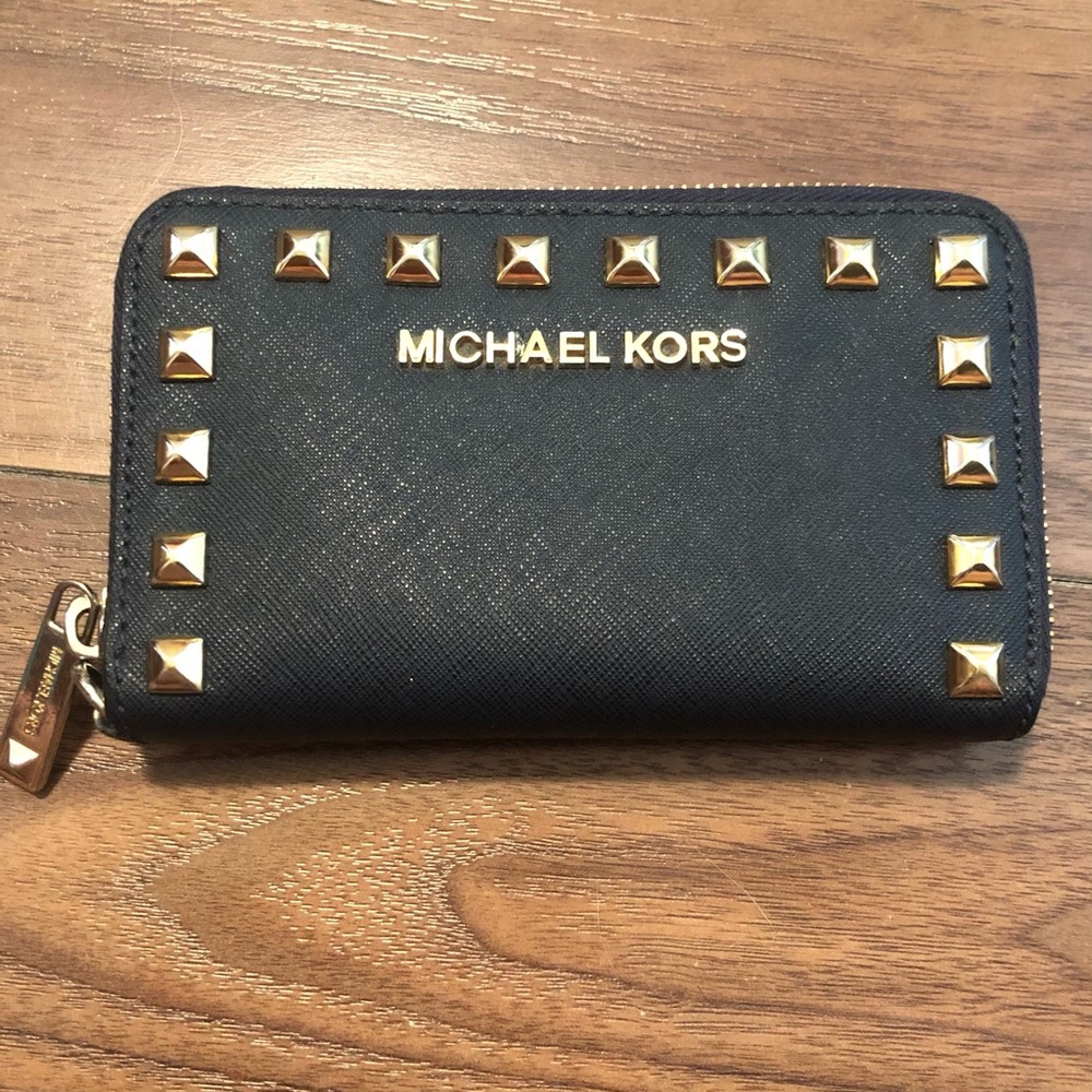 Michael Kors wallet